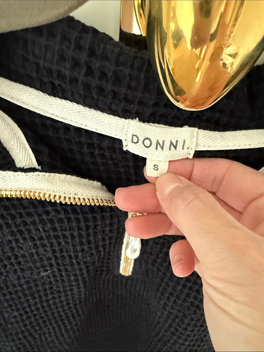 Donni Waffle half zip pullover and Shorts - Picture 9 of 9